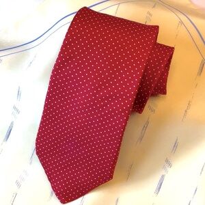 VTG FLEET STREET All Silk Red Cream Petite Dot Tie